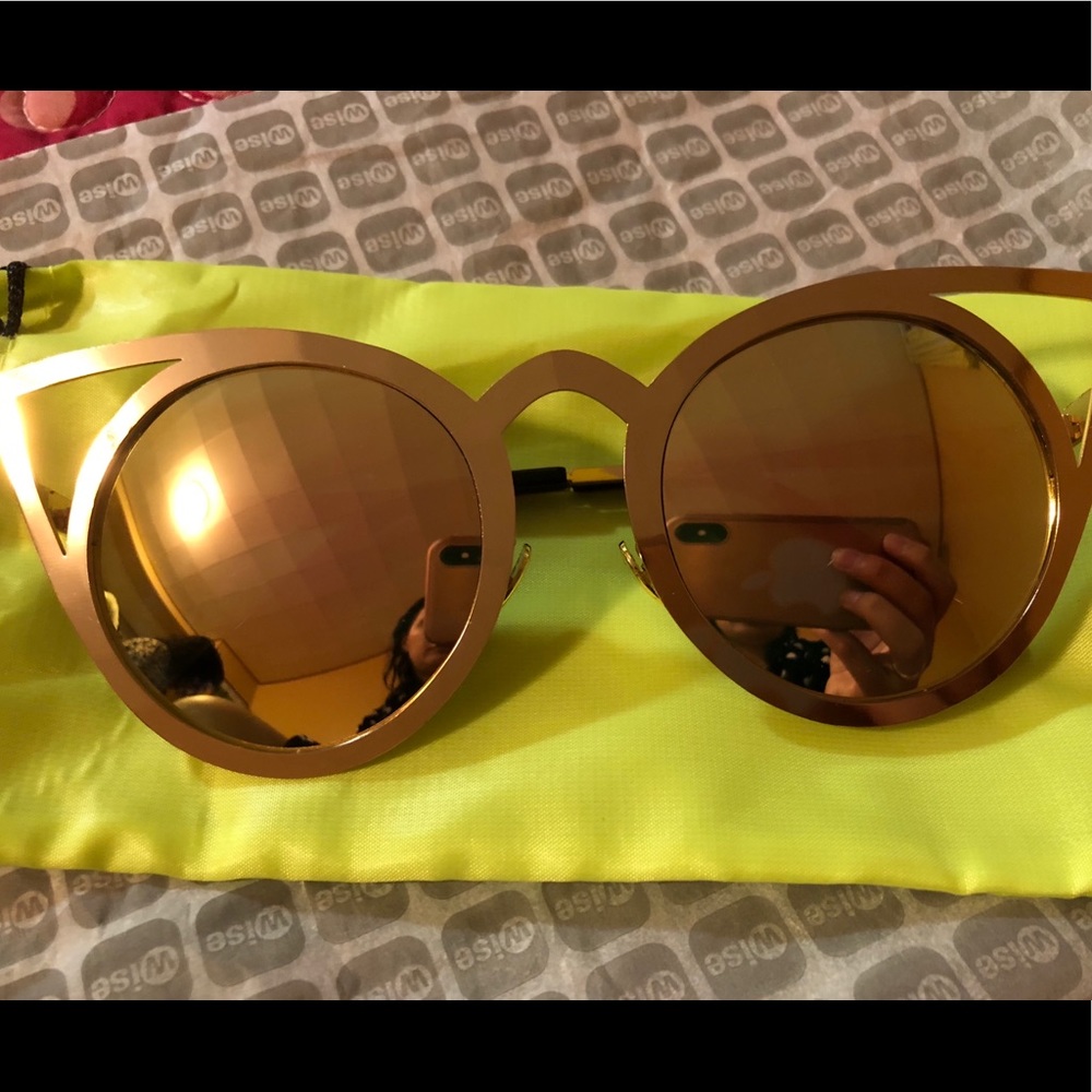 Cute Cateye Sunglasses Gold Frames